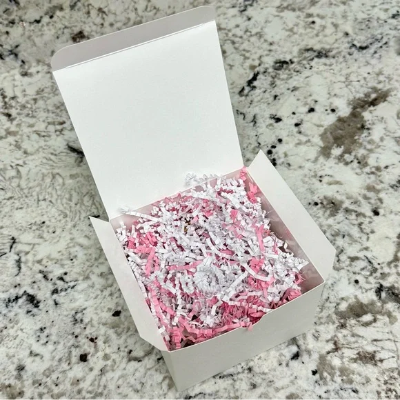 Flower Market Oyster Shell Ornament Pink - Picture 5 of 6